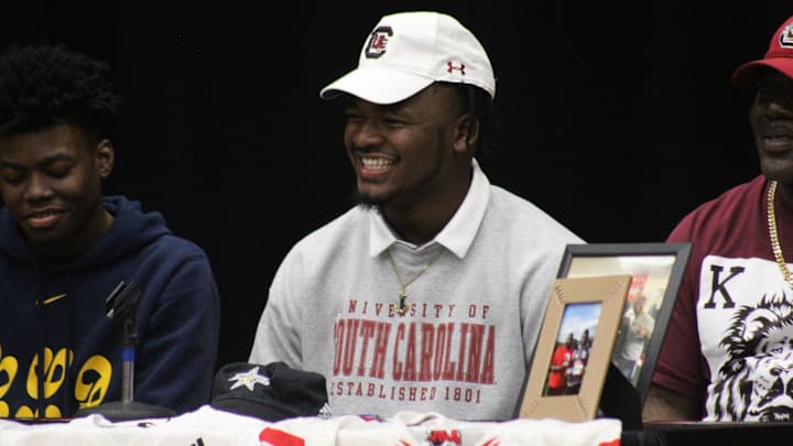 South Carolina football linebacker Grayson "Pup" Howard