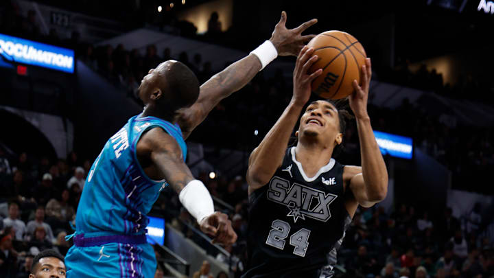 Devin Vassell, Terry Rozier Devin Vassell, Terry Rozier