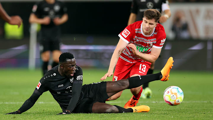 Silas Mvumpa gegen Elvis Rexhbecaj.