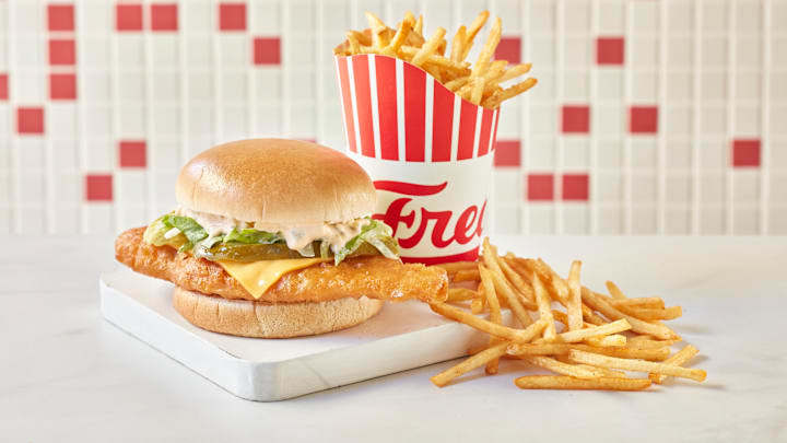 News: Freddy's Deluxe Crispy Fish Sandwich to Return for Lent

