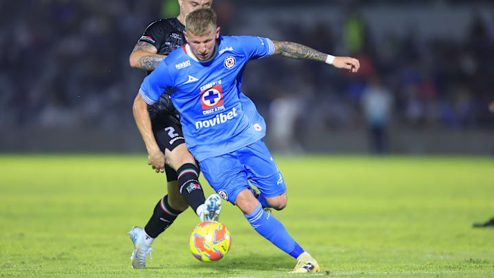 Cruz Azul v Once Caldas - International Football Cup