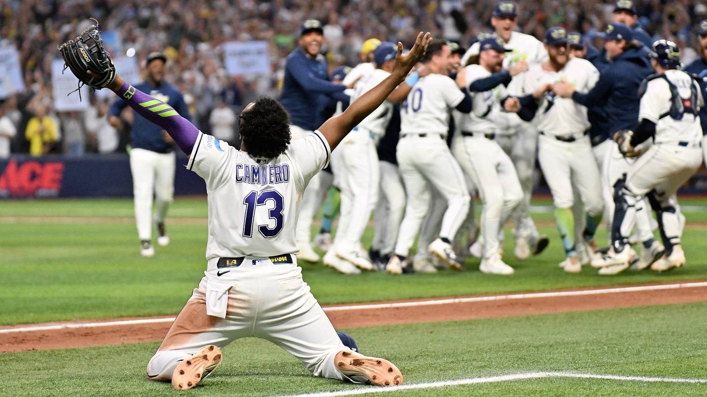 Rays Bring the Guardians Back to Reality, Book a Trip to the World Series