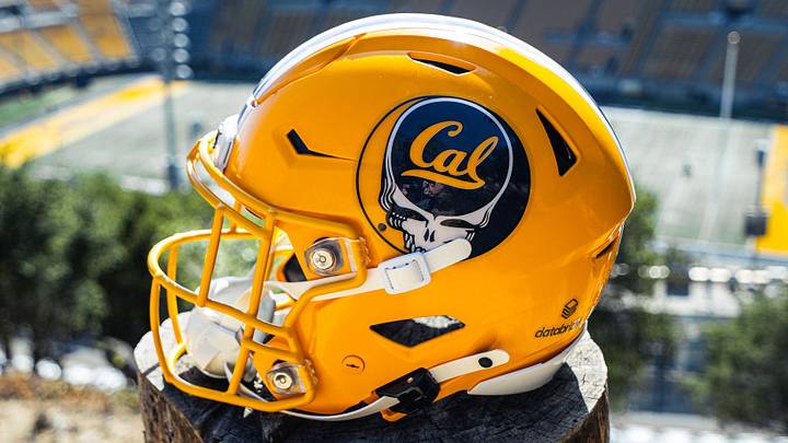The Cal Golden Bears have teamed up with the Grateful Dead for Week 7.