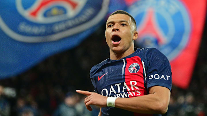 Paris Saint-Germain v Real Sociedad: Knockout Round Play-offs First Leg - UEFA Champions League