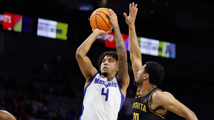 Memphis Tigers guard PJ Haggerty (4)