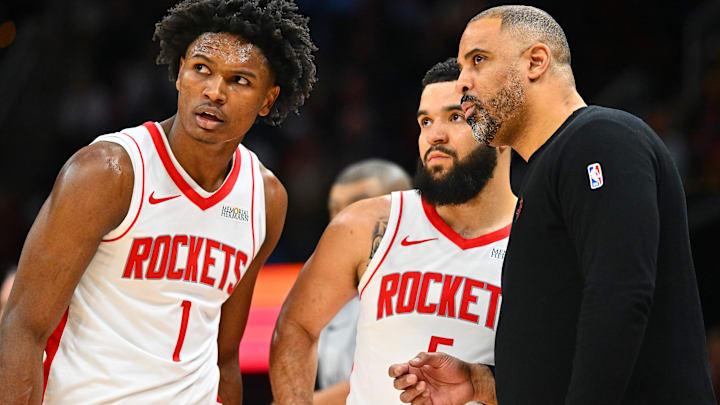 Houston Rockets v Cleveland Cavaliers