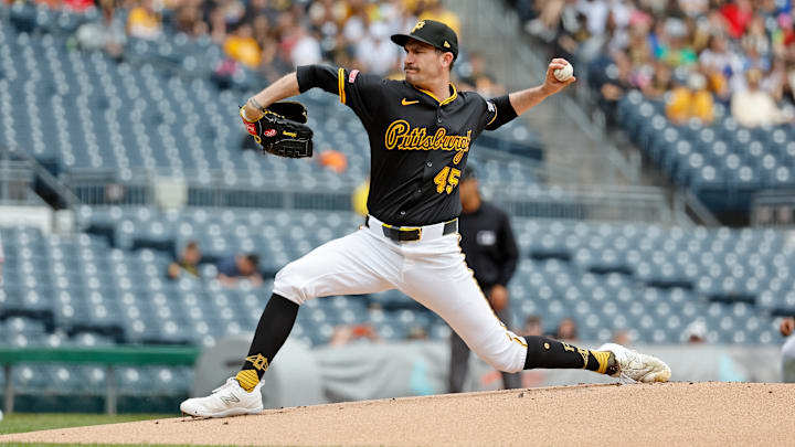 Cincinnati Reds v Pittsburgh Pirates