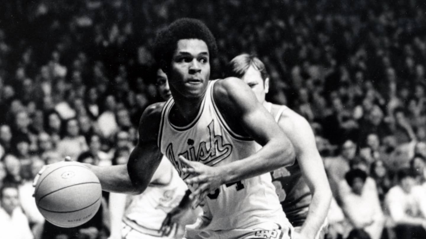 Most Points Scored in March Madness: Single Game, Highest Scoring Games ...