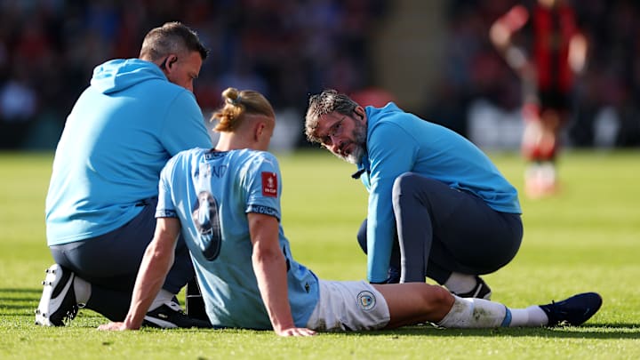 AFC Bournemouth v Manchester City - Emirates FA Cup Quarter Final AFC Bournemouth v Manchester City - Emirates FA Cup Quarter Final