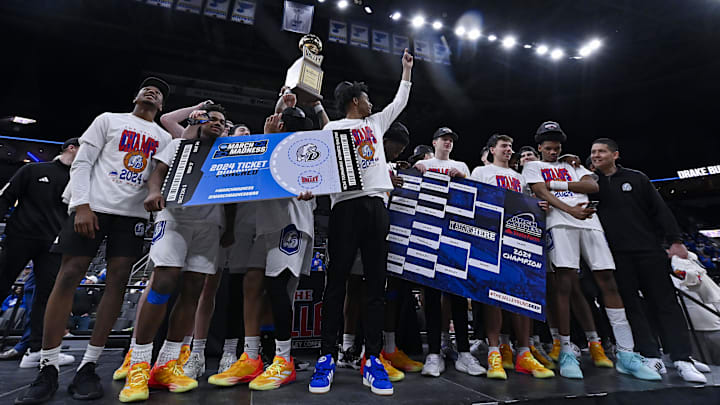 Drake Bulldogs celebrate winning the Missouri Valley Conference