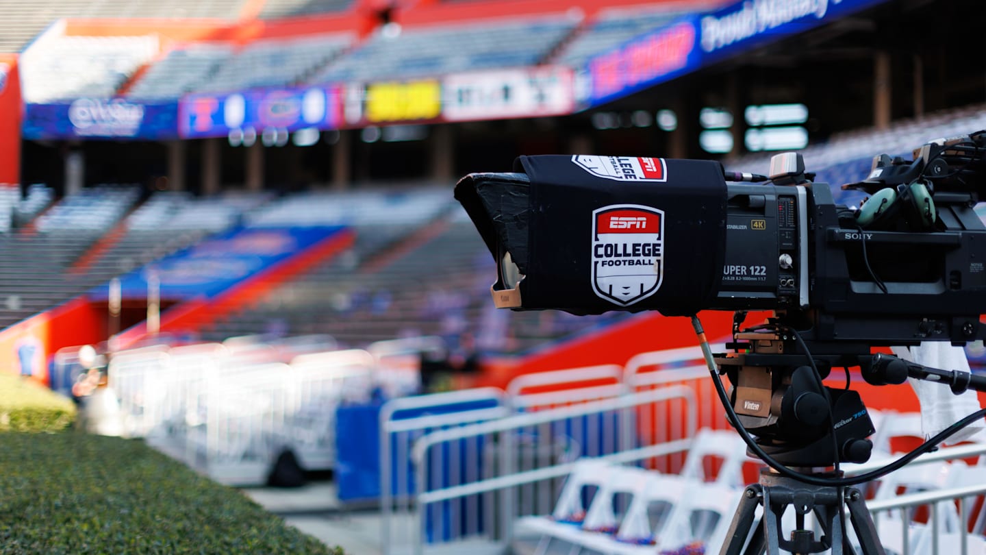 Heather Dinich’s Early College Football Rankings Cause Big Debate