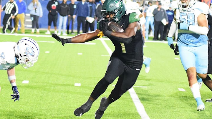 DeSoto senior running back Deondrae Riden came into Saturday's game with Willis having rushed for 1,626 yards and 23 touchdowns in 2024. He added three rushing TDs in the first half. File photo 