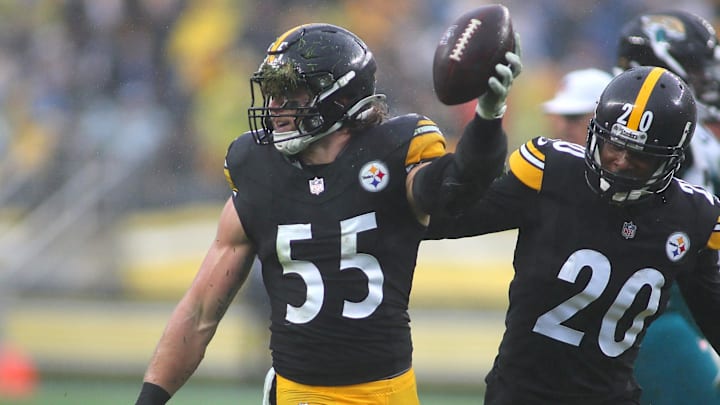 Cole Holcomb (55) returns to the field with the Steelers after missing all of 2024 while recovering from a knee injury.