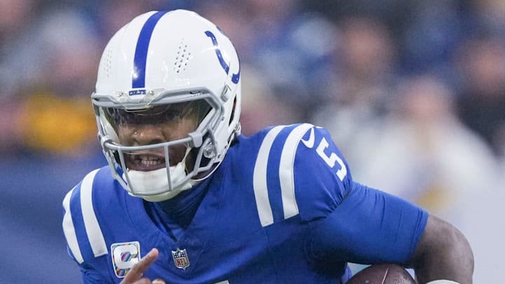 Indianapolis Colts quarterback Anthony Richardson (5) rushes the ball Sunday, Sept. 29, 2024, during a game against the Pittsburgh Steelers at Lucas Oil Stadium in Indianapolis.