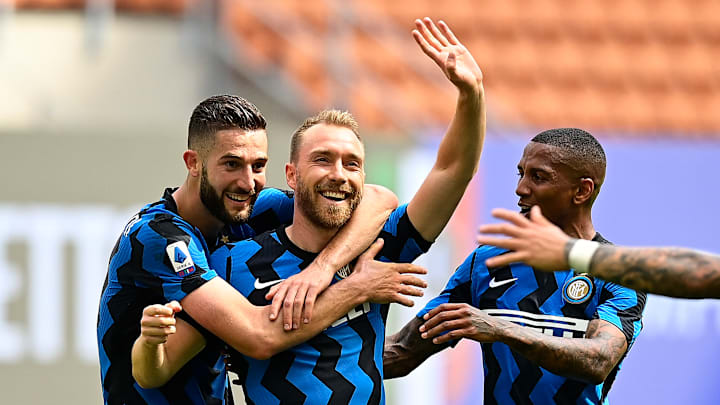 Bei Inter Mailand erhält Christian Eriksen (mitte) alle Hilfe, um wieder vollständig gesund zu werden.