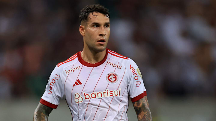 Hugo Mallo é jogador do Inter desde o segundo semestre do ano passado.