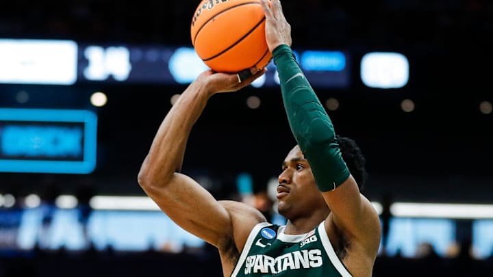 Michigan State guard Tyson Walker (2) shoot a three point basket against North Carolina during the