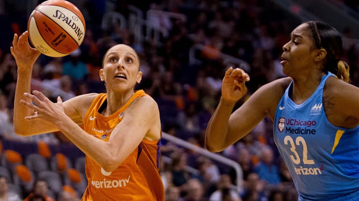 Jun 8, 2018; Phoenix, AZ, USA; Phoenix Mercury guard Diana Taurasi drives to the basket during the first half against the Chicago Sky at Talking Stick Resort Arena. Mandatory Credit: Brian Munoz-The Arizona Republic via USA TODAY NETWORK
