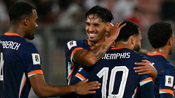 Holanda vence bem e mantém invencibilidade nas Eliminatórias Holanda vence bem e mantém invencibilidade nas Eliminatórias