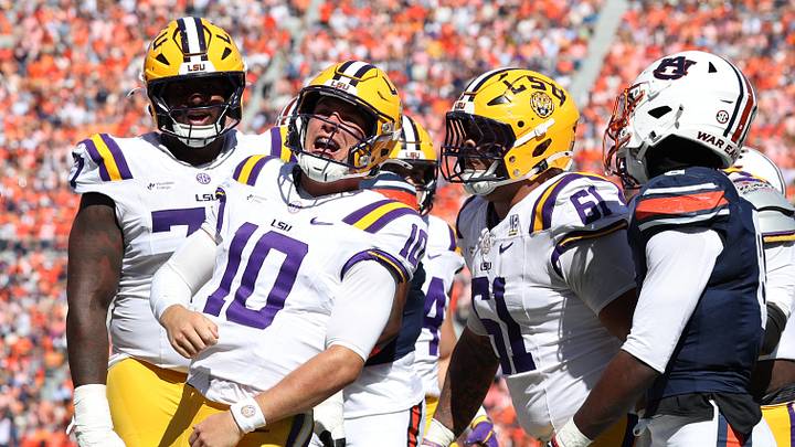 Oct 24, 2026; Auburn, Alabama, USA; LSU Tigers quarterback Sam Leavitt (10) celebrates after scoring a touchdown during the second quarter against the Auburn Tigers at Jordan-Hare Stadium. Mandatory Credit: John Reed-Imagn Images Oct 24, 2026; Auburn, Alabama, USA; LSU Tigers quarterback Sam Leavitt (10) celebrates after scoring a touchdown during the second quarter against the Auburn Tigers at Jordan-Hare Stadium. Mandatory Credit: John Reed-Imagn Images