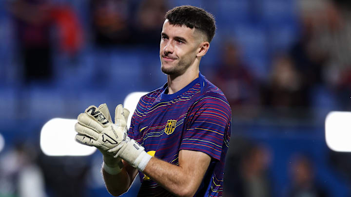 Joan García lució muy sólido en sus primeros partidos con el Barcelona 