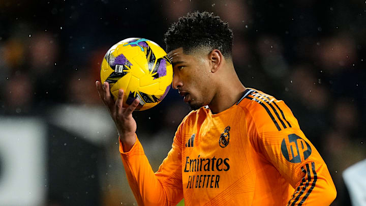 Valencia CF v Real Madrid CF - La Liga EA Sports