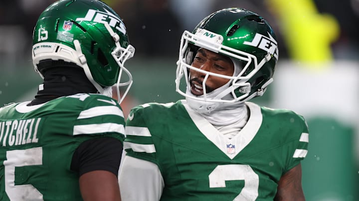 Nov 30, 2025; East Rutherford, New Jersey, USA; New York Jets quarterback Tyrod Taylor (2) reacts after a touchdown against the Atlanta Falcons during the second half at MetLife Stadium. Mandatory Credit: Vincent Carchietta-Imagn Images