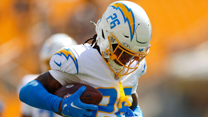 Los Angeles Chargers v Pittsburgh Steelers