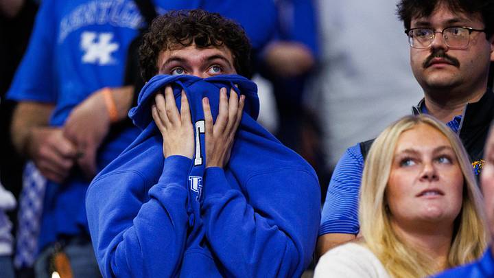 Jan 7, 2026; Lexington, Kentucky, USA; Kentucky Wildcats fans react to the action at the end of second half against the Missouri Tigers at Rupp Arena at Central Bank Center. Mandatory Credit: Jordan Prather-Imagn Images Jan 7, 2026; Lexington, Kentucky, USA; Kentucky Wildcats fans react to the action at the end of second half against the Missouri Tigers at Rupp Arena at Central Bank Center. Mandatory Credit: Jordan Prather-Imagn Images