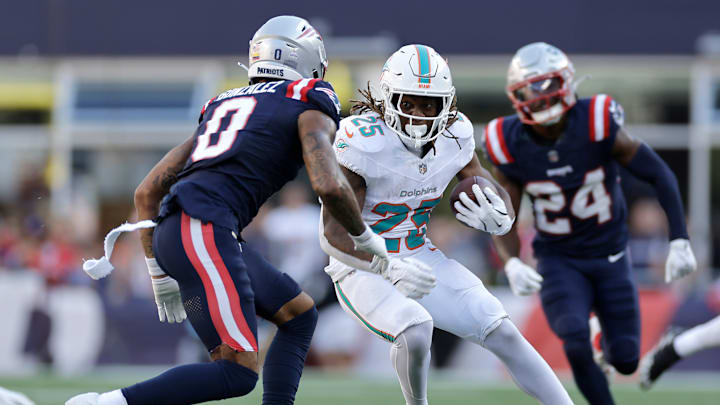 Miami Dolphins v New England Patriots