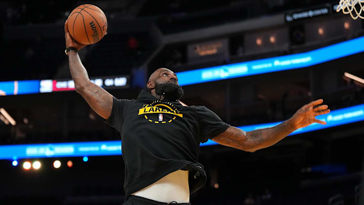 LeBron James podría regresar a los Lakers