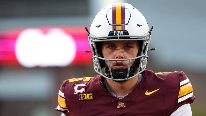 Oct 11, 2025; Minneapolis, Minnesota, USA; Minnesota Golden Gophers quarterback Drake Lindsey (5) warms up before the game against the Purdue Boilermakers at Huntington Bank Stadium. Mandatory Credit: Matt Krohn-Imagn Images Oct 11, 2025; Minneapolis, Minnesota, USA; Minnesota Golden Gophers quarterback Drake Lindsey (5) warms up before the game against the Purdue Boilermakers at Huntington Bank Stadium. Mandatory Credit: Matt Krohn-Imagn Images