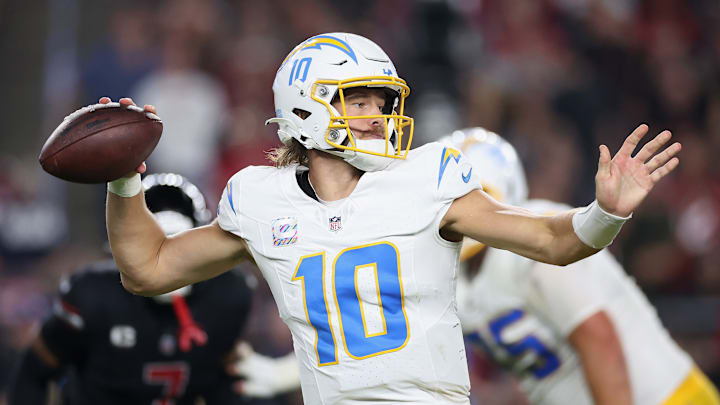 Los Angeles Chargers v Arizona Cardinals
