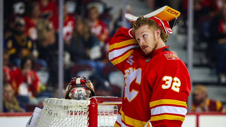 Dustin Wolf of the Calgary Flames
