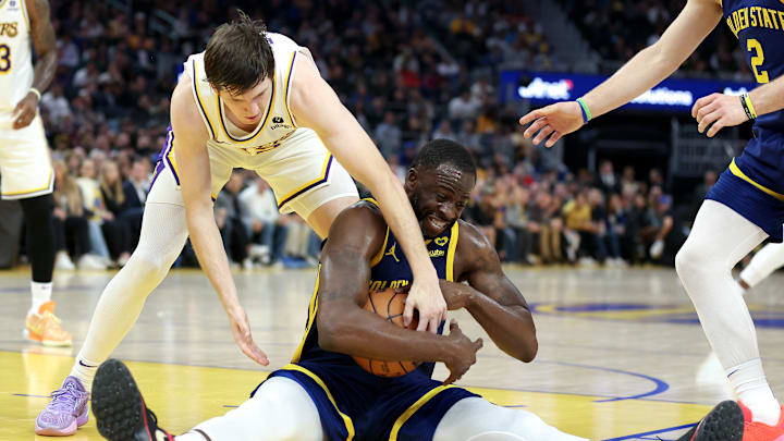 Los Angeles Lakers v Golden State Warriors