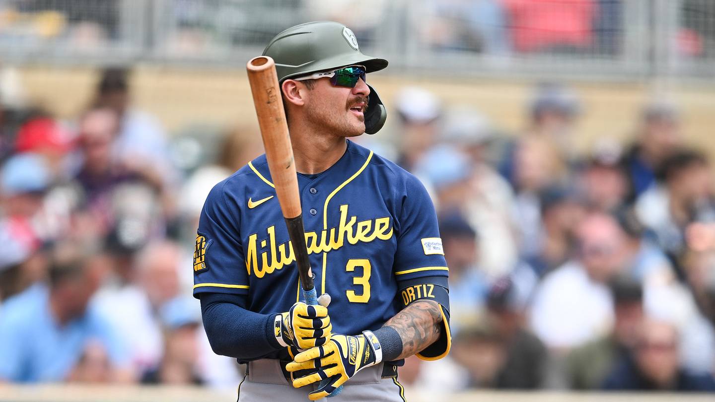 These disappointing Brewers won't survive Milwaukee's deadline roster shuffle