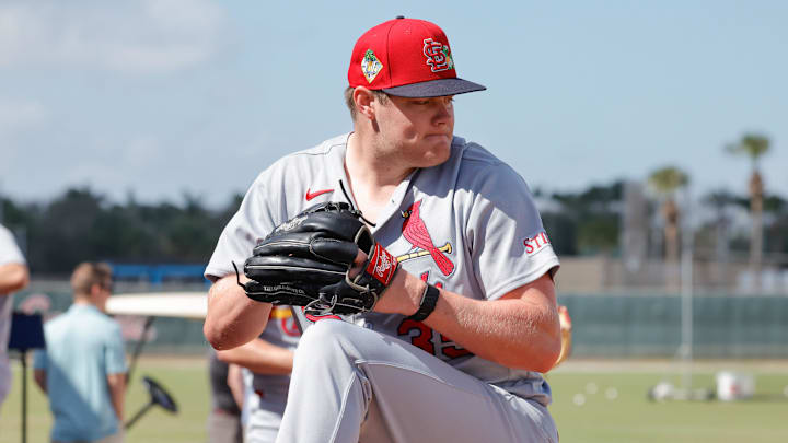 Feb 16, 2026; Jupiter, FL, USA; St. Louis Cardinals pitcher Richard Fitts (35) throws a pitch during spring training workouts at Roger Dean Stadium. Mandatory Credit: Reinhold Matay-Imagn Images Feb 16, 2026; Jupiter, FL, USA; St. Louis Cardinals pitcher Richard Fitts (35) throws a pitch during spring training workouts at Roger Dean Stadium. Mandatory Credit: Reinhold Matay-Imagn Images