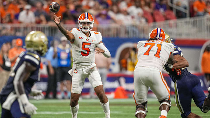 Clemson Tigers quarterback DJ Uiagalelei (5) 