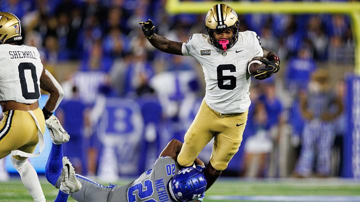Oct 24, 2026; Lexington, Kentucky, USA; Vanderbilt Commodores wide receiver Ja'cory Thomas (6) is tackled by Kentucky Wildcats defensive back Terhyon Nichols (20) during the third quarter at Kroger Field. Mandatory Credit: Jordan Prather-Imagn Images Oct 24, 2026; Lexington, Kentucky, USA; Vanderbilt Commodores wide receiver Ja'cory Thomas (6) is tackled by Kentucky Wildcats defensive back Terhyon Nichols (20) during the third quarter at Kroger Field. Mandatory Credit: Jordan Prather-Imagn Images