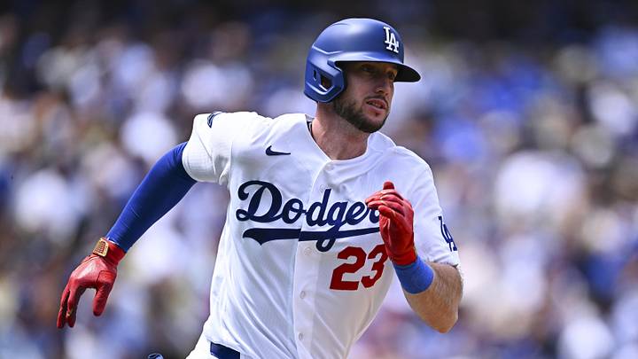 Los Angeles Dodgers right fielder Kyle Tucker (23) runs 