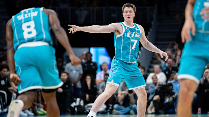 Charlotte Hornets, Collin Sexton, Kon Knueppel Charlotte Hornets, Collin Sexton, Kon Knueppel