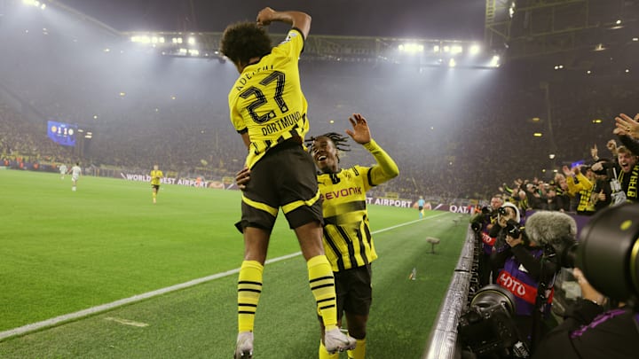 Völlig losgelöst von der Erde? Auf den Marktwert von Karim Adeyemi trifft das zu.