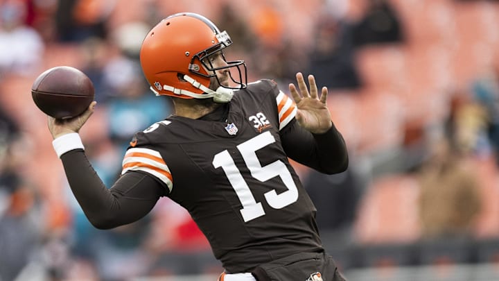 Dec 10, 2023; Cleveland, Ohio, USA; Cleveland Browns quarterback Joe Flacco (15) throws the ball