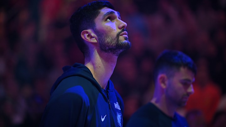 Memphis Grizzlies v Cleveland Cavaliers Memphis Grizzlies v Cleveland Cavaliers