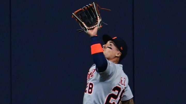 Apr 16, 2025; Milwaukee, Wisconsin, USA; Detroit Tigers center fielder Javier Baez (28) runs down a fly ball hit by Milwaukee Brewers shortstop Joseph Ortiz (3) in the sixth inning at American Family Field Apr 16, 2025; Milwaukee, Wisconsin, USA; Detroit Tigers center fielder Javier Baez (28) runs down a fly ball hit by Milwaukee Brewers shortstop Joseph Ortiz (3) in the sixth inning at American Family Field