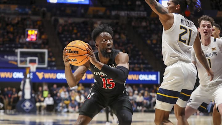 Cincinnati Bearcats take on Big 12 rival West Virginia Mountaineers in 2024