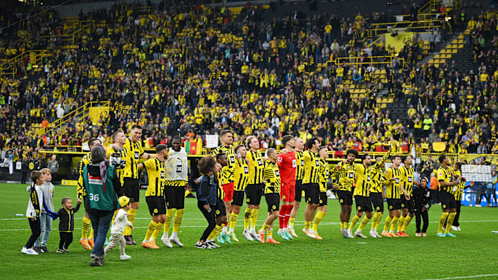 Borussia Dortmund hofft auf die Deutsche Meisterschaft Borussia Dortmund hofft auf die Deutsche Meisterschaft