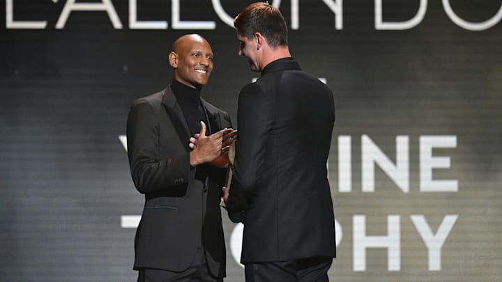 Sebastien Haller, hier mit Thibaut Courtois 