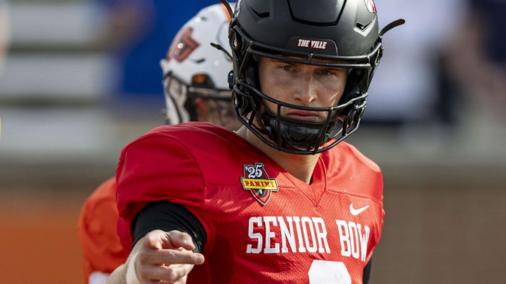 Jan 28, 2025; Mobile, AL, USA; National team quarterback Tyler Shough of Louisville (2) sets the play during Senior Bowl practice for the National team at Hancock Whitney Stadium. Mandatory Credit: Vasha Hunt-Imagn Images Jan 28, 2025; Mobile, AL, USA; National team quarterback Tyler Shough of Louisville (2) sets the play during Senior Bowl practice for the National team at Hancock Whitney Stadium. Mandatory Credit: Vasha Hunt-Imagn Images