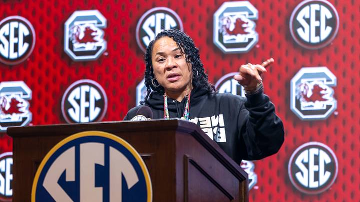 Oct 14, 2025; Birmingham, AL, USA; South Carolina Gamecocks head coach Dawn Staley talks with the media during SEC Media Days at Grand Bohemian Hotel. Mandatory Credit: Vasha Hunt-Imagn Images Oct 14, 2025; Birmingham, AL, USA; South Carolina Gamecocks head coach Dawn Staley talks with the media during SEC Media Days at Grand Bohemian Hotel. Mandatory Credit: Vasha Hunt-Imagn Images